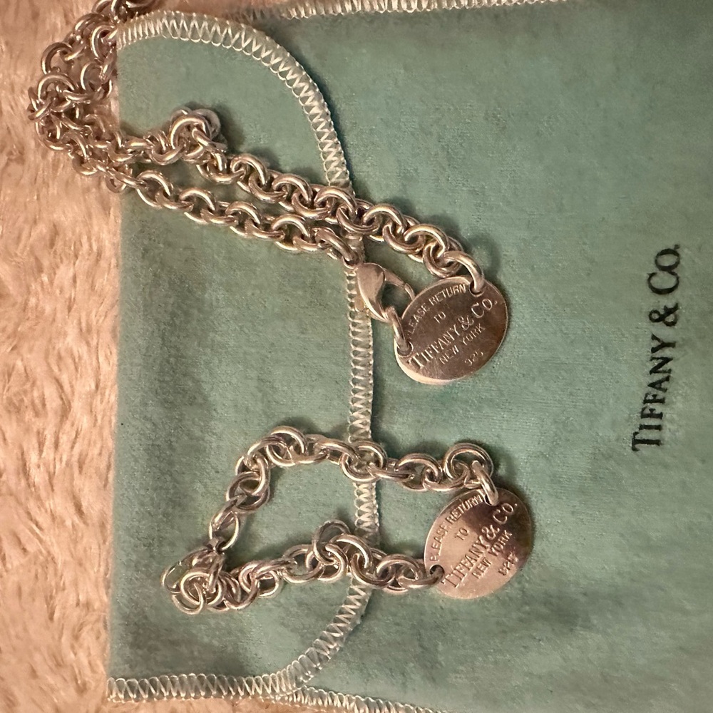 Tiffany and Co necklace and matching bracelet - Picture 5 of 7